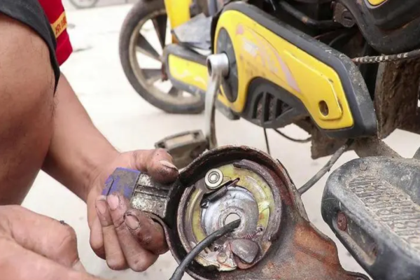 璧山区电动车刹车故障